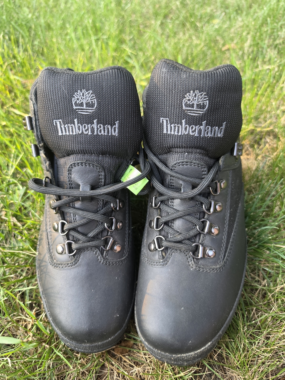 Timberland Black Leather Sway Boots Mid Top Lace Up Rugged